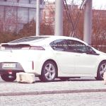 Opel-Vauxhall-Ampera-EV-7